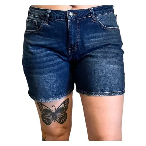 !iT 16 Claire curvy stretch jean shorts SH 1994 - Picture 12 of 12